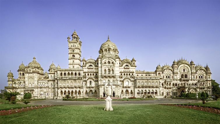 Maharaja-Fateh-Singh-Museum-Vadodara-Gujarat